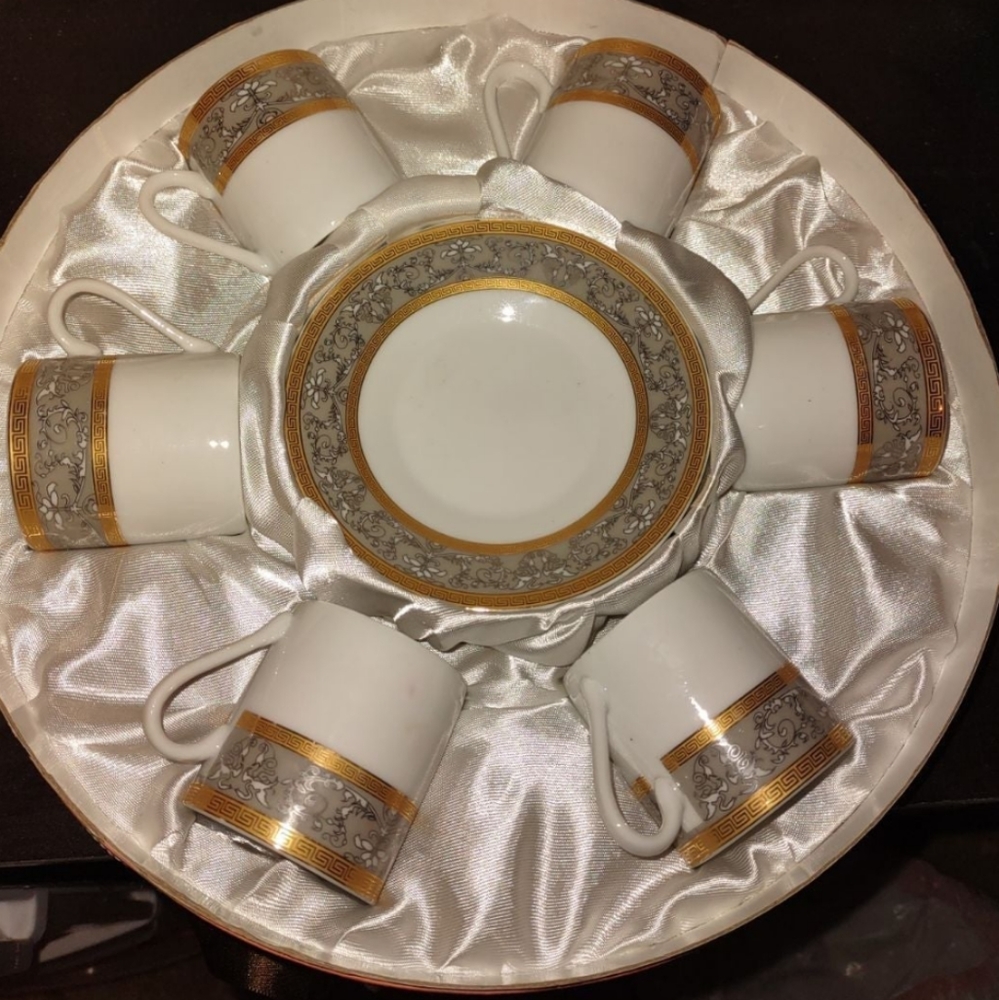 Golden star tea set made in Japan